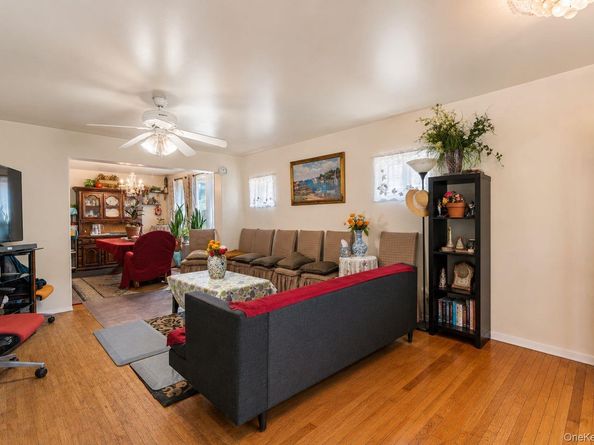 9121 110th Street, Richmond Hill NY 11418