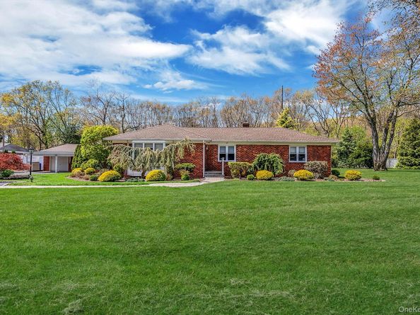 193 Dix Hills Road, Dix Hills NY 11746