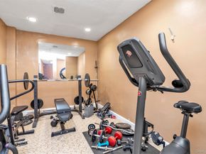 333 E Broadway 1D, Long Beach NY 11561