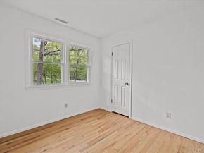 10 Silvermine Drive, South Salem NY 10590