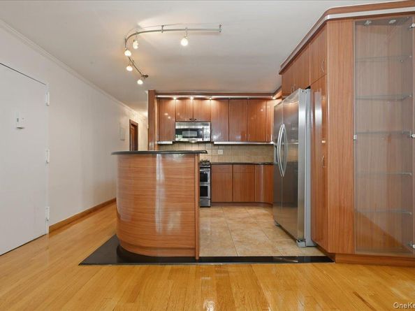 7116 162nd Street 2, Fresh Meadows NY 11365