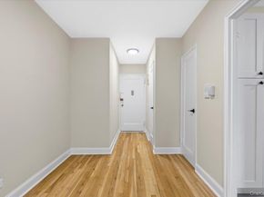 5650 Netherland Avenue 2E, Bronx NY 10471