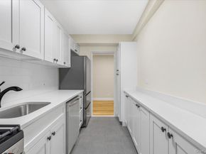 5650 Netherland Avenue 2E, Bronx NY 10471