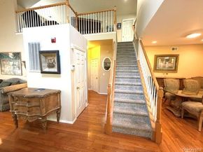 36 Cranberry Circle, Medford NY 11763