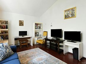 18 Scenic Circle 18, Croton-on-Hudson NY 10520