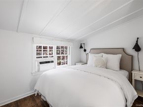 92 Beach Lane, Westhampton Beach NY 11978