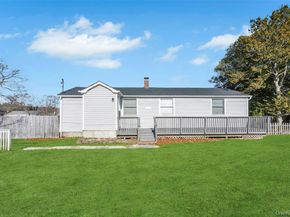 209 Jamaica Avenue, Medford NY 11763