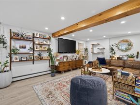 182 W 21st Street, Deer Park NY 11729