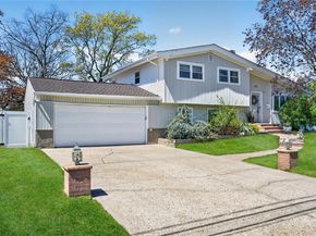 182 W 21st Street, Deer Park NY 11729
