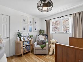 182 W 21st Street, Deer Park NY 11729