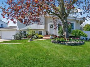 182 W 21st Street, Deer Park NY 11729