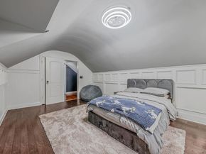 16 Glen Lane, Glen Head NY 11545