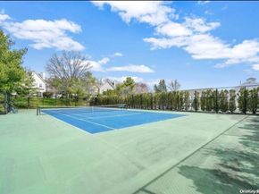 113 Erin Lane, East Setauket NY 11733