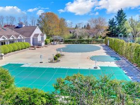 113 Erin Lane, East Setauket NY 11733