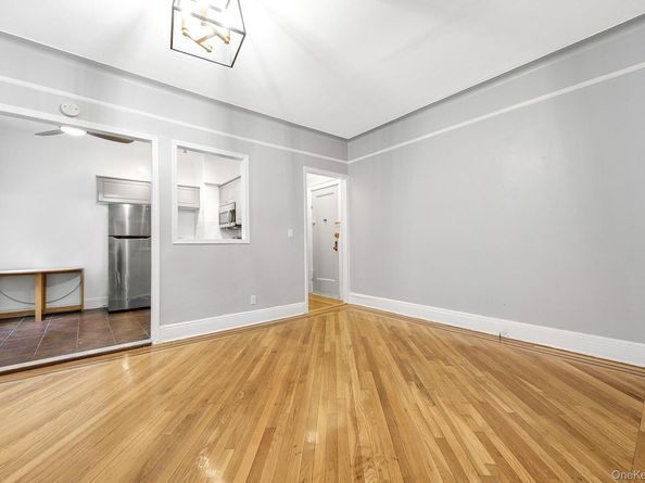 83-09 Leffert, Kew Gardens NY 11415