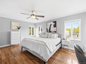 1 White Oak Drive, Port Washington NY 11050
