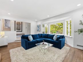 1 White Oak Drive, Port Washington NY 11050