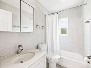 1 White Oak Drive, Port Washington NY 11050