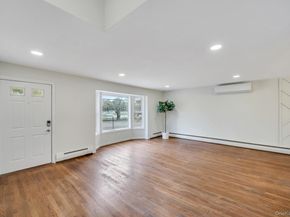 48 Earl Road, Melville NY 11747