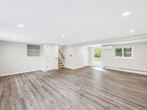 48 Earl Road, Melville NY 11747