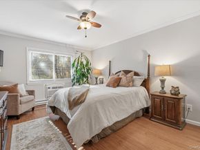 40 West 4 St 163, Patchogue NY 11772