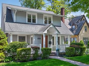 45-87 Browvale Lane, Little Neck NY 11362