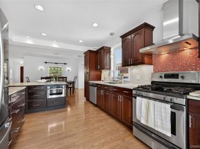 45-87 Browvale Lane, Little Neck NY 11362