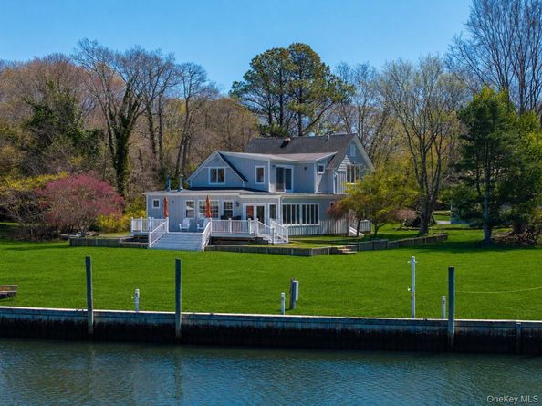 60A Union Avenue, Center Moriches NY 11934