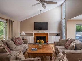 13 Van Scoys Path, East Hampton NY 11937