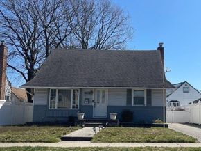200 Raff Avenue, Elmont NY 11003