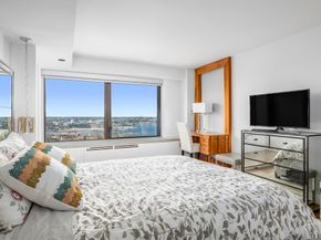 65 East India Row PHC, Boston MA 02110