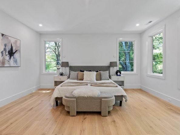 50 Grace, Newton MA 02459