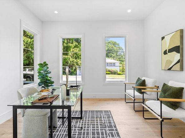 50 Grace, Newton MA 02459