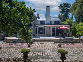 659 Front St, Marion MA 02738