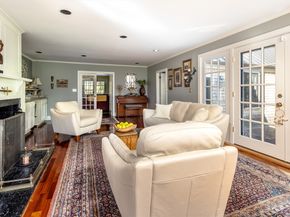 659 Front St, Marion MA 02738