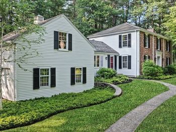 10 High Ridge Road