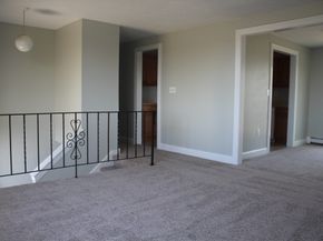 11 Skyview Lane, Woburn MA 01801