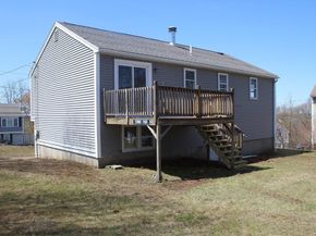 11 Skyview Lane, Woburn MA 01801