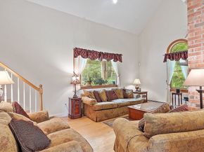 169 Narrows Rd, Westminster MA 01473