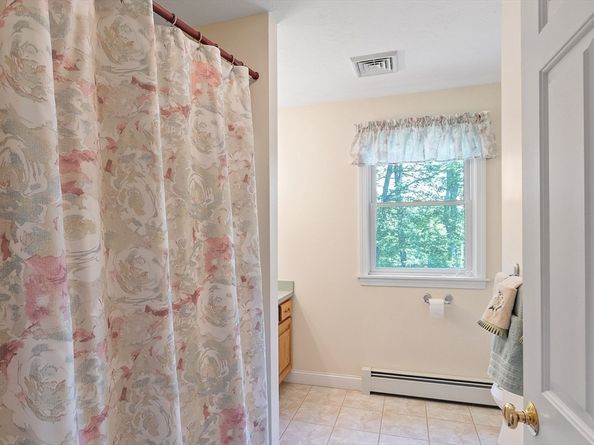 169 Narrows Rd, Westminster MA 01473