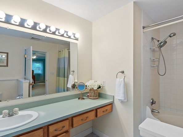 169 Narrows Rd, Westminster MA 01473