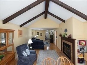 38 Bentwood Dr 38, Sturbridge MA 01566
