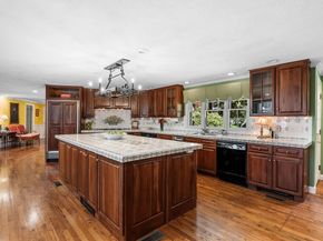 38 Lincoln Circle East, Andover MA 01810