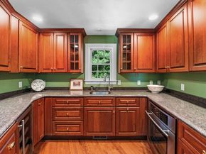 38 Lincoln Circle East, Andover MA 01810
