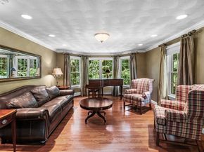 38 Lincoln Circle East, Andover MA 01810