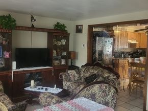 21 Delford 2, Boston MA 02131