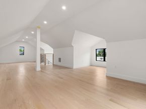 182 Hunnewell Ave, Newton MA 02458