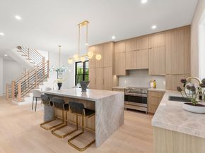 182 Hunnewell Ave, Newton MA 02458