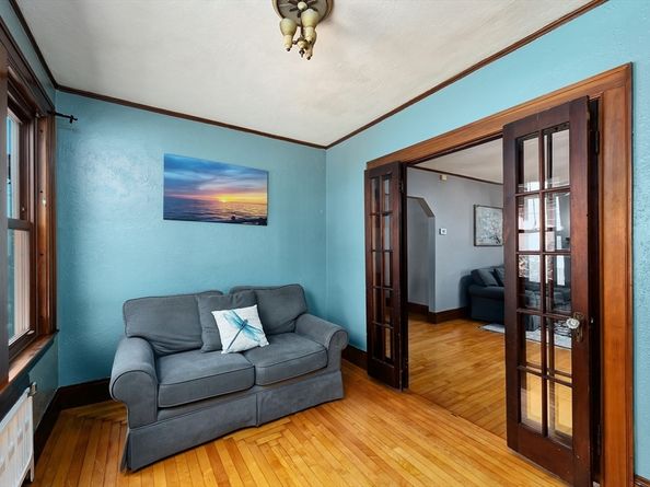228 Lynn St, Peabody MA 01960