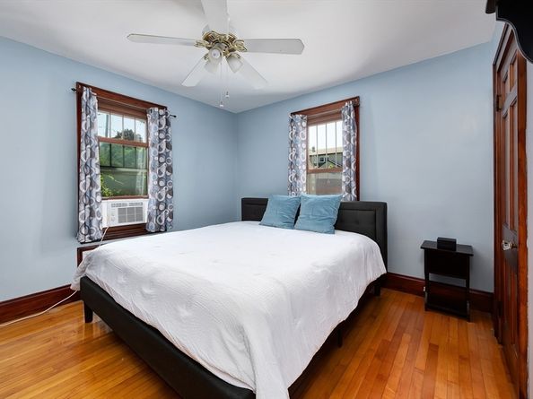 228 Lynn St, Peabody MA 01960